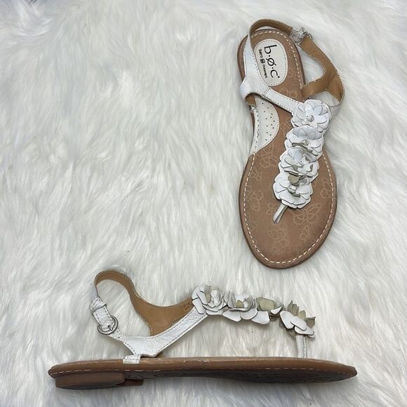 Born BOC White Leather Floral Thong Sandals Sz 10 - Picture 1 of 6